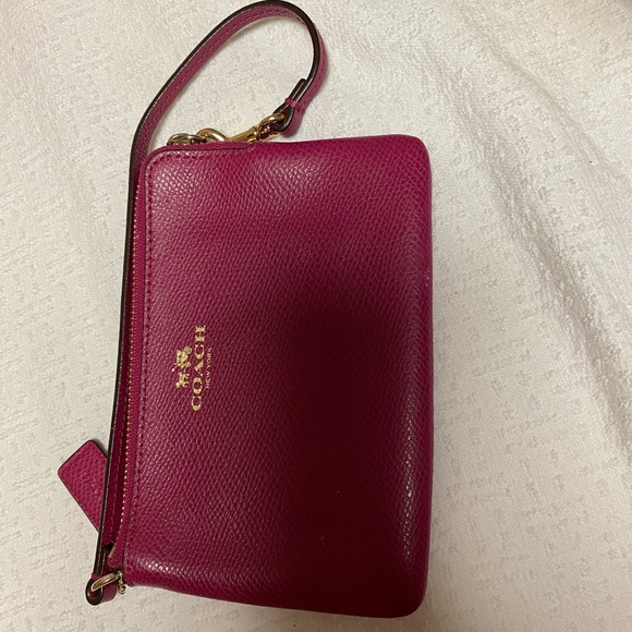 Coach Side Zip Wristlet - Picture 1 of 5